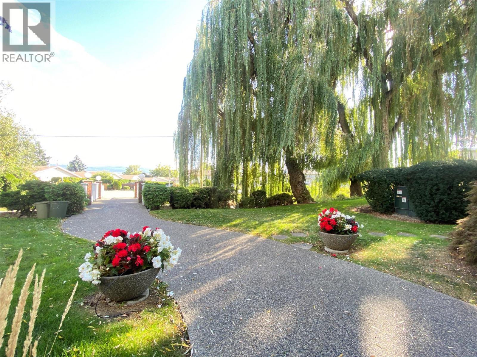 Picture for Unit #101, 1170 Brookside  Avenue https://www.cirrealty.ca/reb/bc/4/10363534_41.jpg