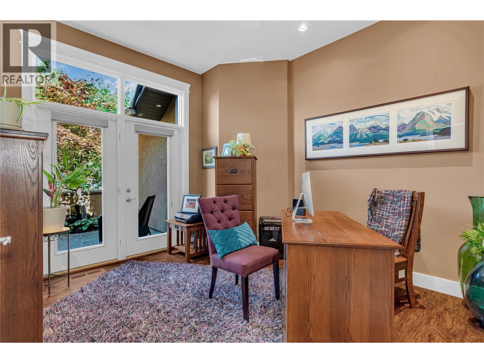 Picture for 4157 Gallaghers Parkland  Drive https://www.cirrealty.ca/reb/bc/4/10363544_20.jpg