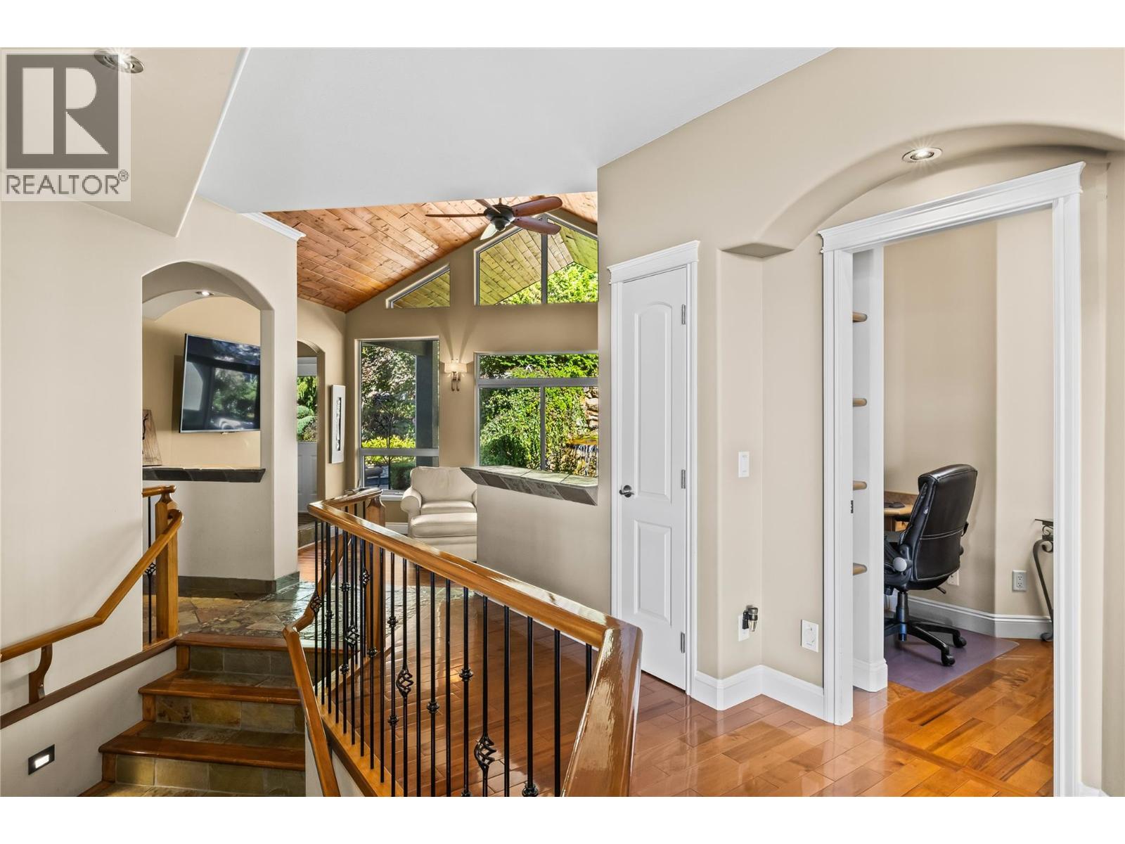 Picture for 1778 Vineyard  Drive https://www.cirrealty.ca/reb/bc/4/10363844_19.jpg