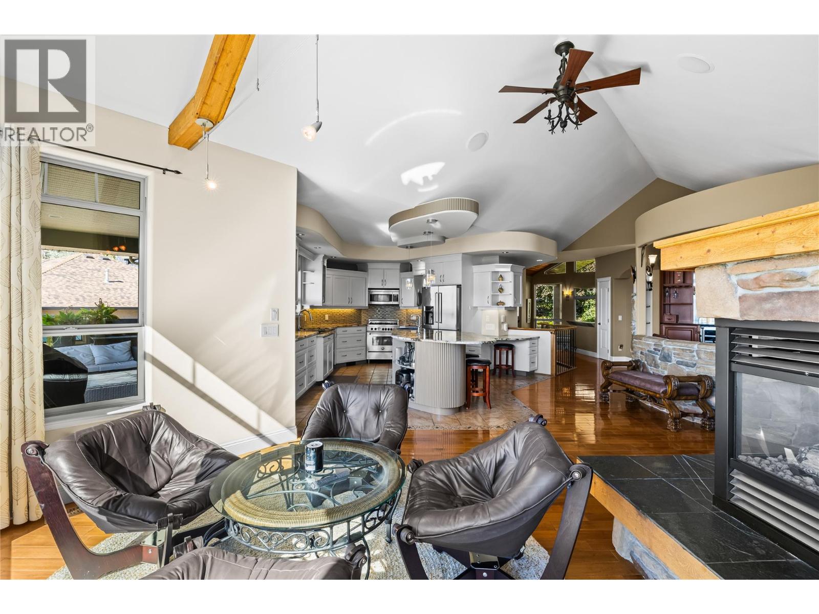 Picture for 1778 Vineyard  Drive https://www.cirrealty.ca/reb/bc/4/10363844_25.jpg