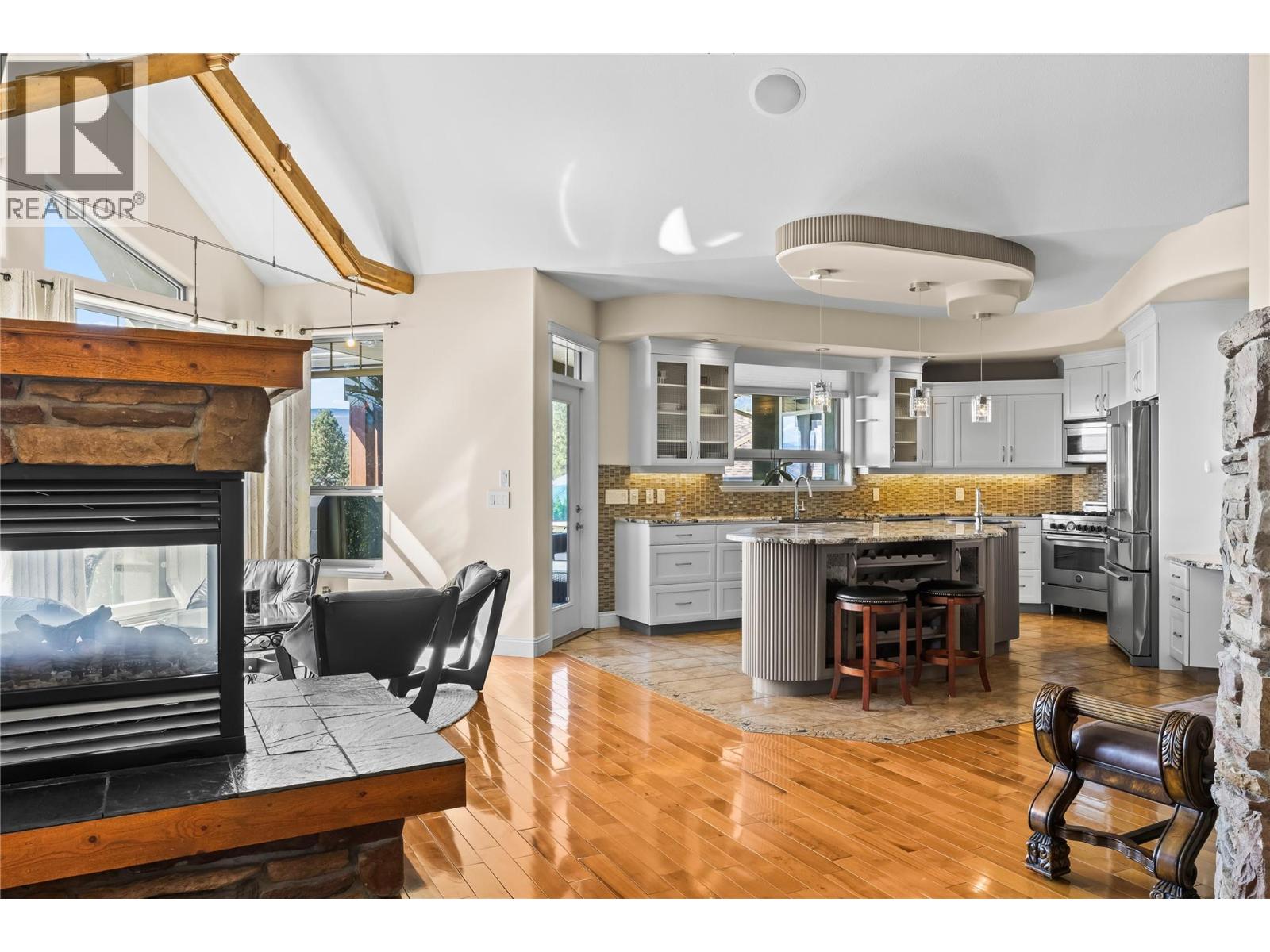 Picture for 1778 Vineyard  Drive https://www.cirrealty.ca/reb/bc/4/10363844_30.jpg