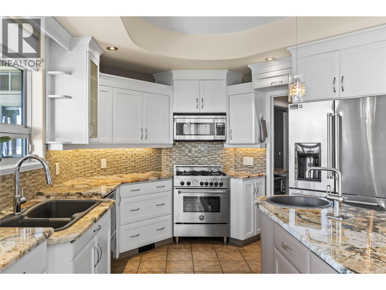 Picture for 1778 Vineyard  Drive https://www.cirrealty.ca/reb/bc/4/10363844_32.jpg