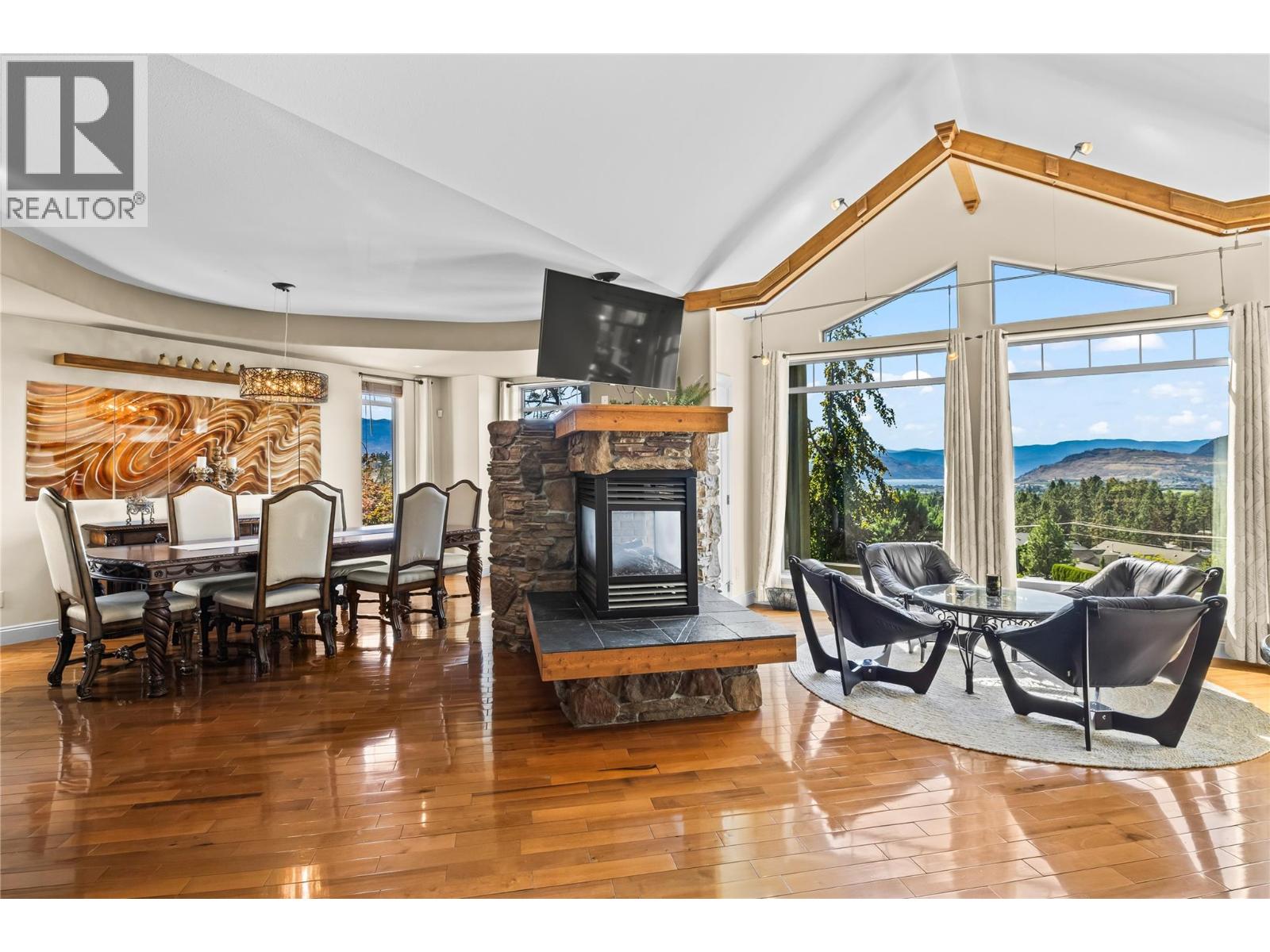 Picture for 1778 Vineyard  Drive https://www.cirrealty.ca/reb/bc/4/10363844_36.jpg