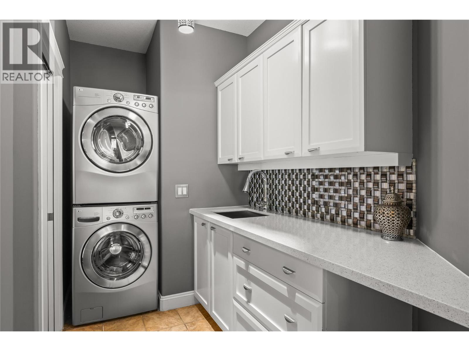 Picture for 1778 Vineyard  Drive https://www.cirrealty.ca/reb/bc/4/10363844_39.jpg