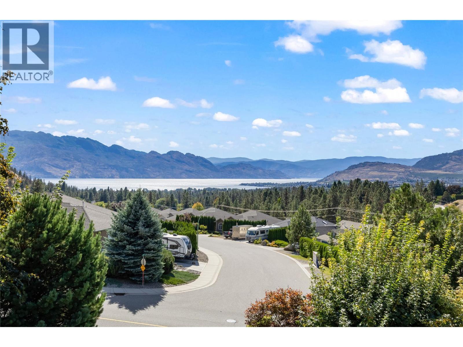 Picture for 1778 Vineyard  Drive https://www.cirrealty.ca/reb/bc/4/10363844_57.jpg