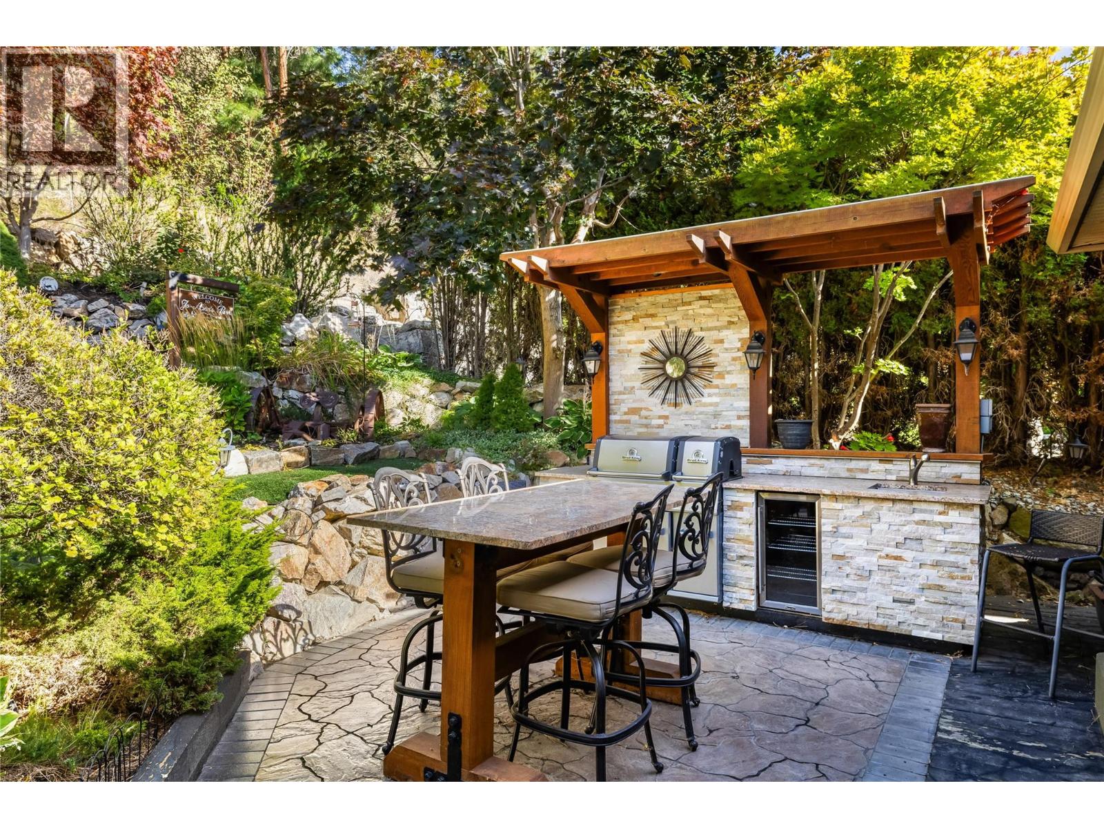 Picture for 1778 Vineyard  Drive https://www.cirrealty.ca/reb/bc/4/10363844_64.jpg