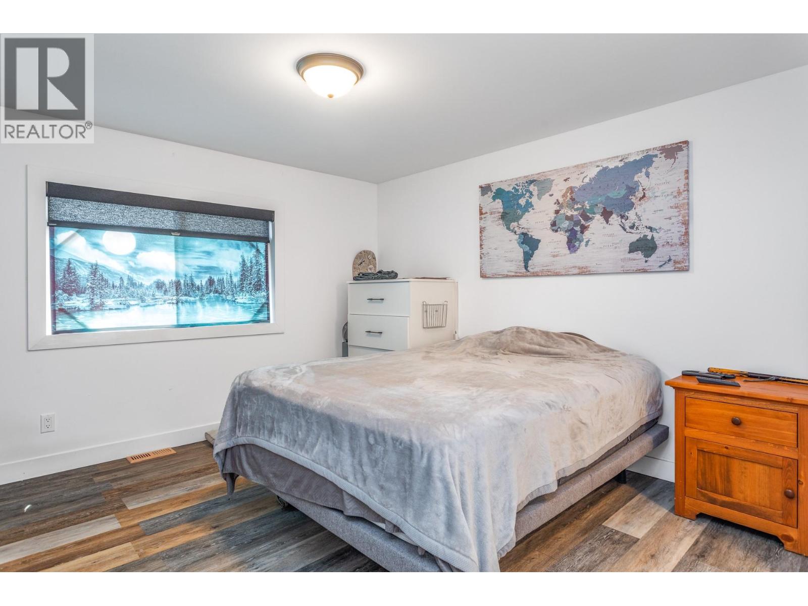 Picture for Unit #93, 4075 McClain  Road https://www.cirrealty.ca/reb/bc/4/10364024_14.jpg