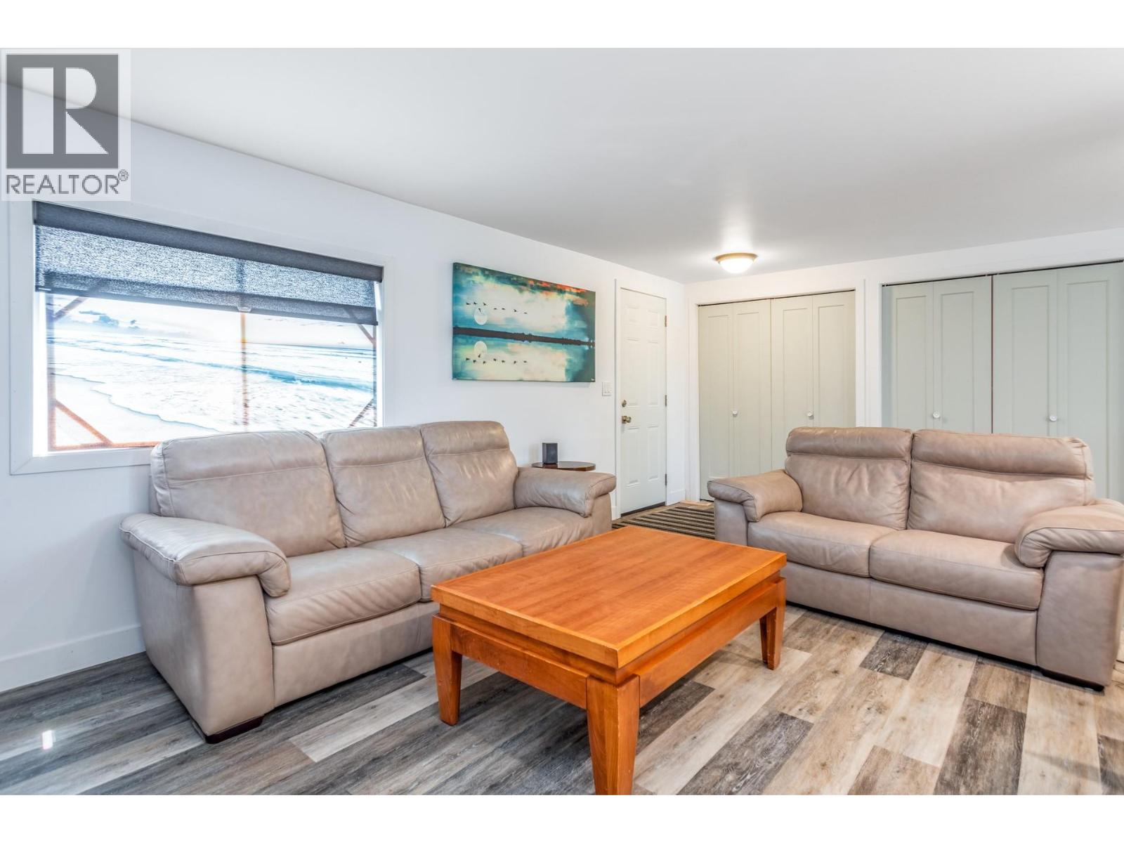 Picture for Unit #93, 4075 McClain  Road https://www.cirrealty.ca/reb/bc/4/10364024_8.jpg