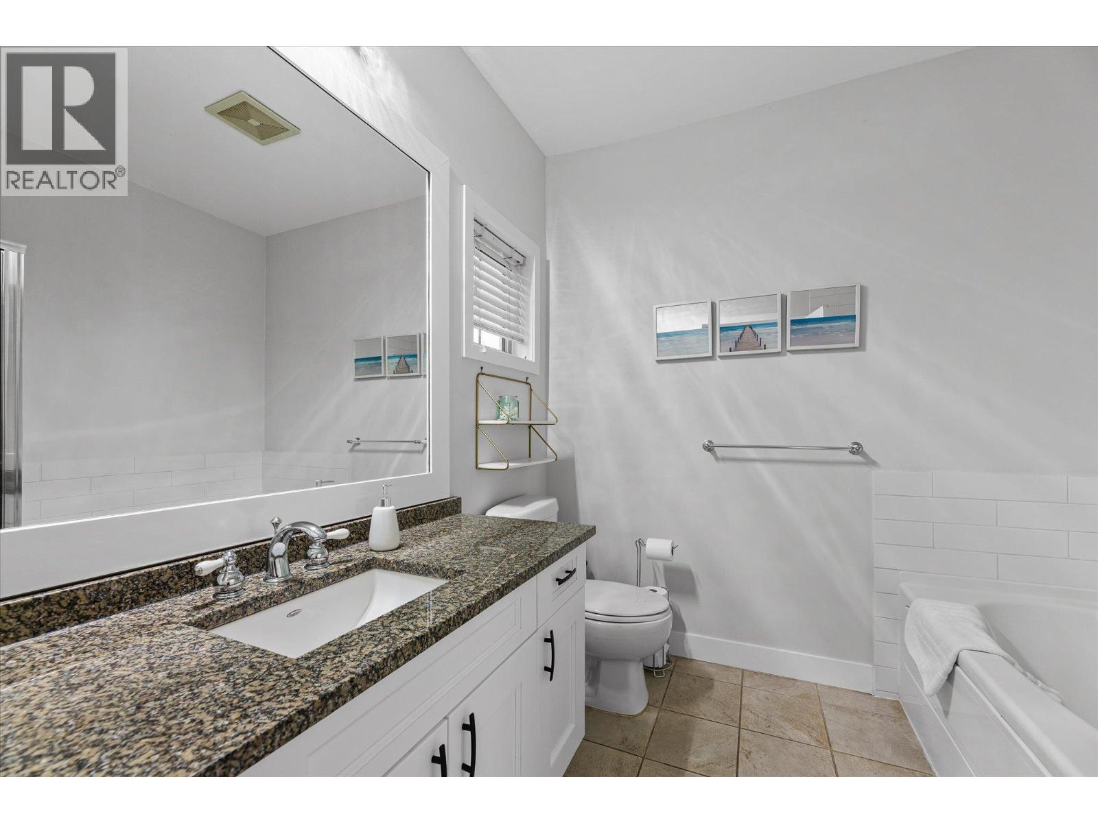 Picture for Unit #5403, 4034 Pritchard  Drive https://www.cirrealty.ca/reb/bc/4/10364134_19.jpg