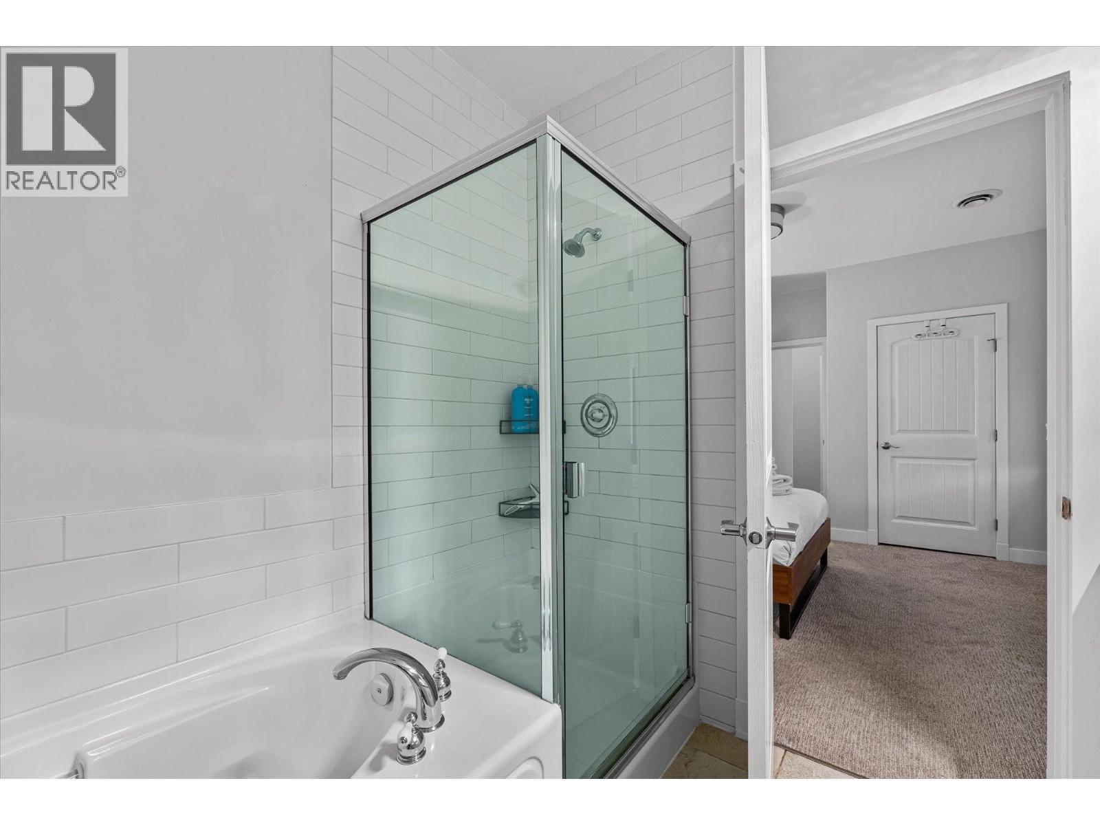 Picture for Unit #5403, 4034 Pritchard  Drive https://www.cirrealty.ca/reb/bc/4/10364134_20.jpg