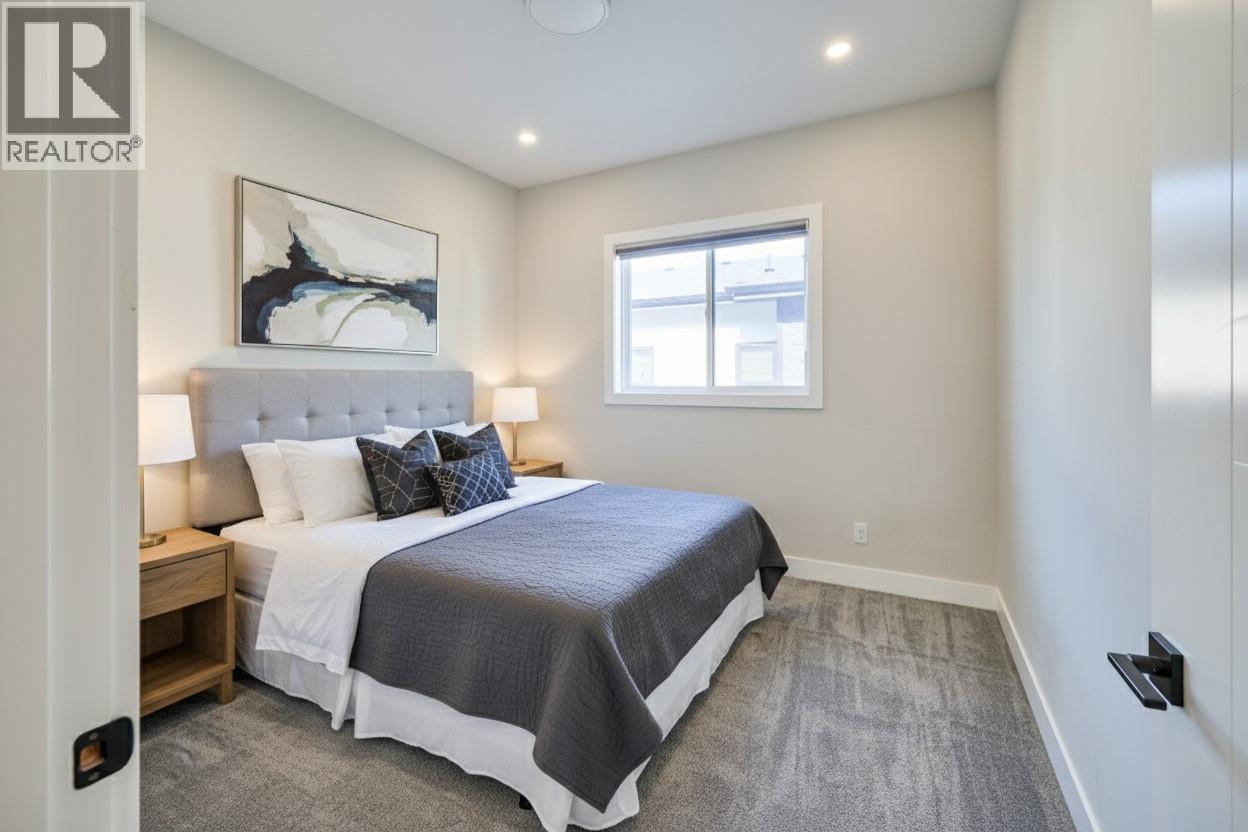 Picture for 2264 Lavetta  Drive https://www.cirrealty.ca/reb/bc/4/10364174_10.jpg