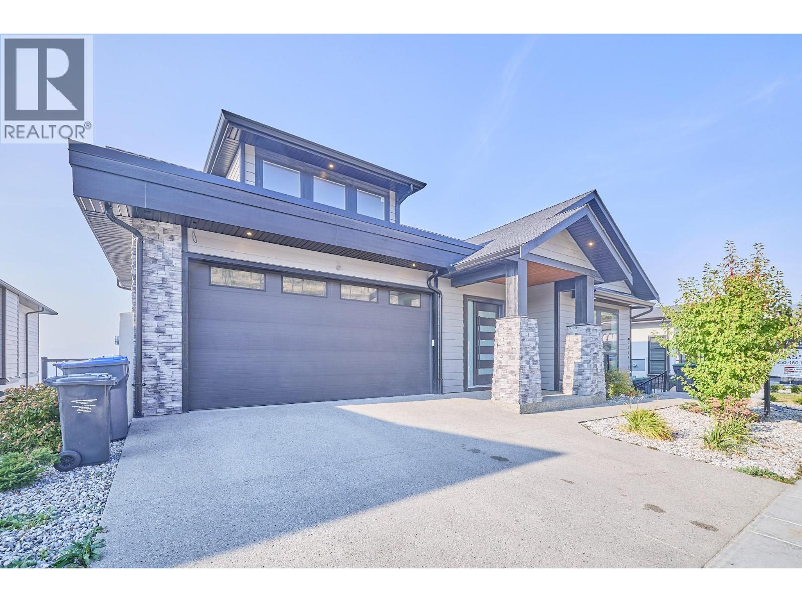 Picture for 2264 Lavetta  Drive https://www.cirrealty.ca/reb/bc/4/10364174_2.jpg