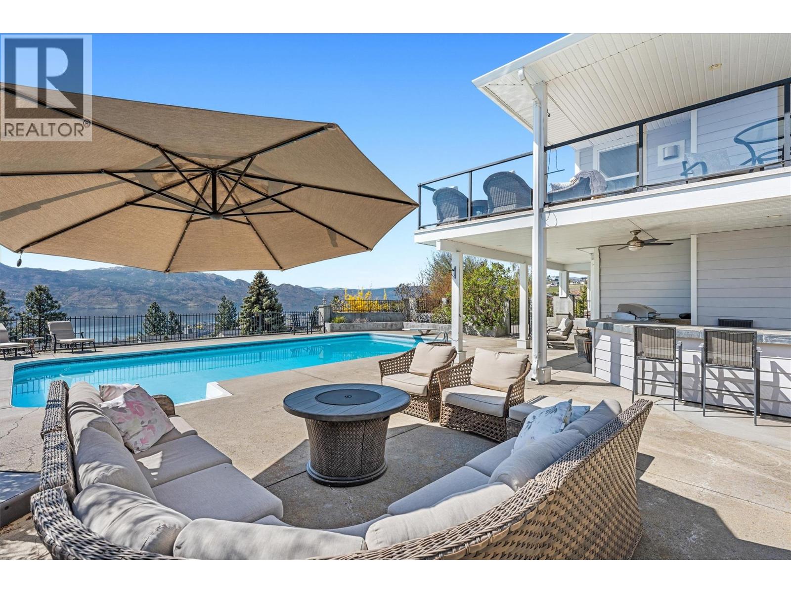 Picture for 1312 Menu  Road https://www.cirrealty.ca/reb/bc/4/10364234_50.jpg