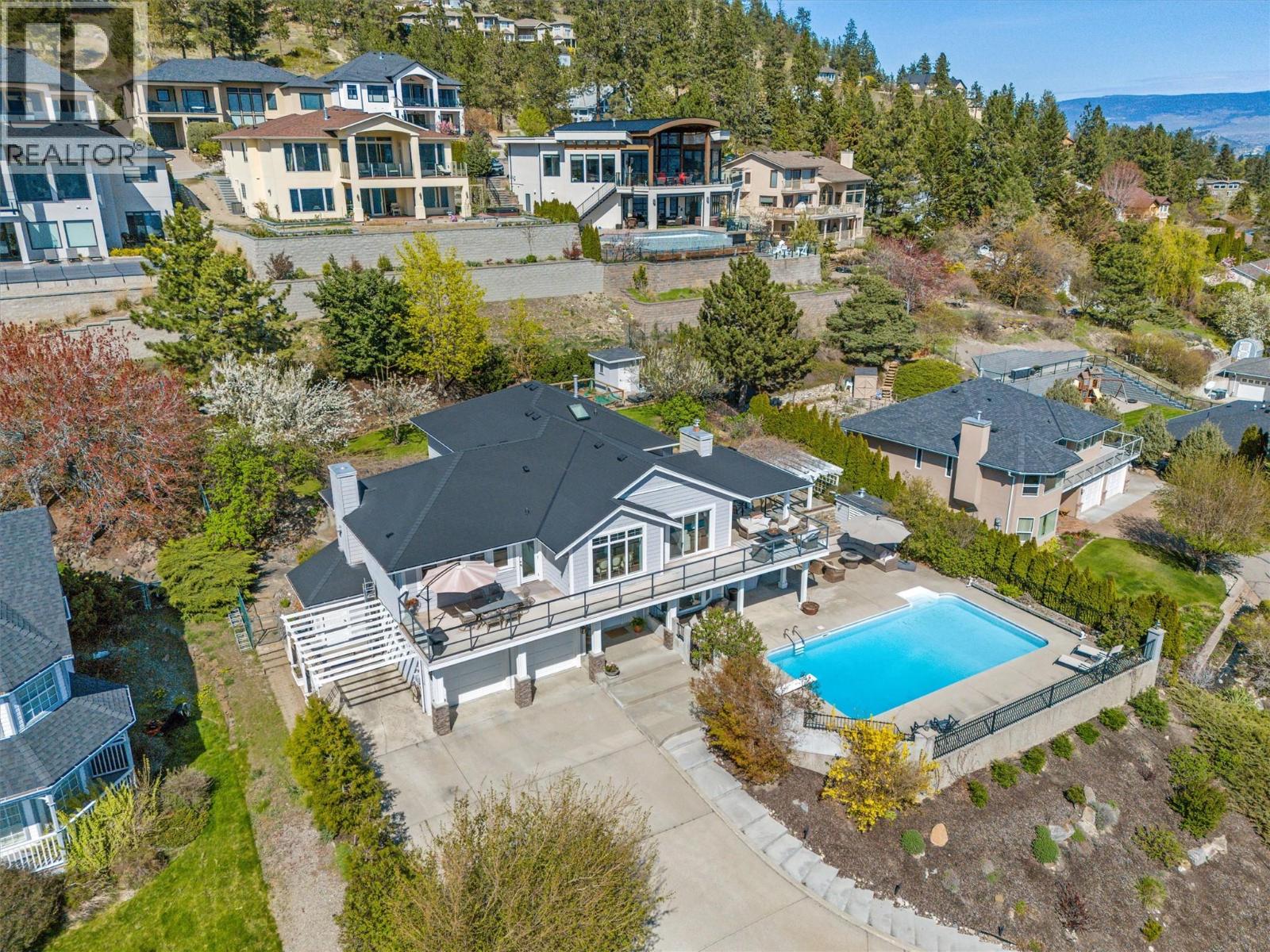 Picture for 1312 Menu  Road https://www.cirrealty.ca/reb/bc/4/10364234_56.jpg