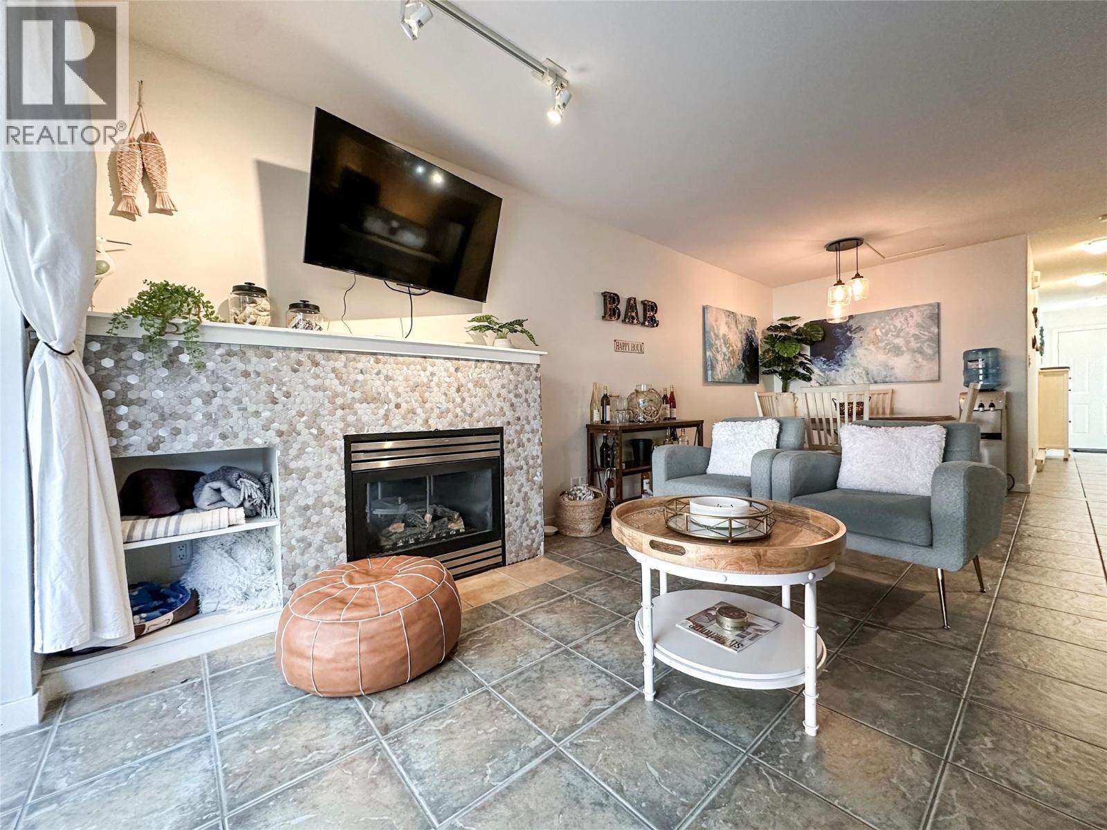 Picture for Unit #39, 7600 COTTONWOOD  Drive https://www.cirrealty.ca/reb/bc/4/10364364_12.jpg