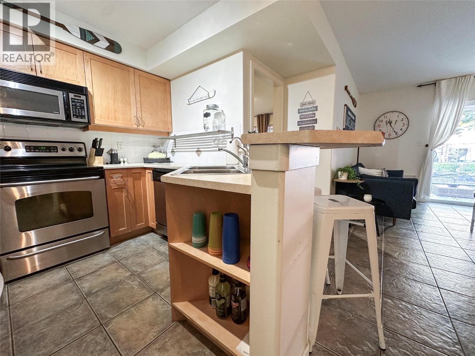 Picture for Unit #39, 7600 COTTONWOOD  Drive https://www.cirrealty.ca/reb/bc/4/10364364_15.jpg