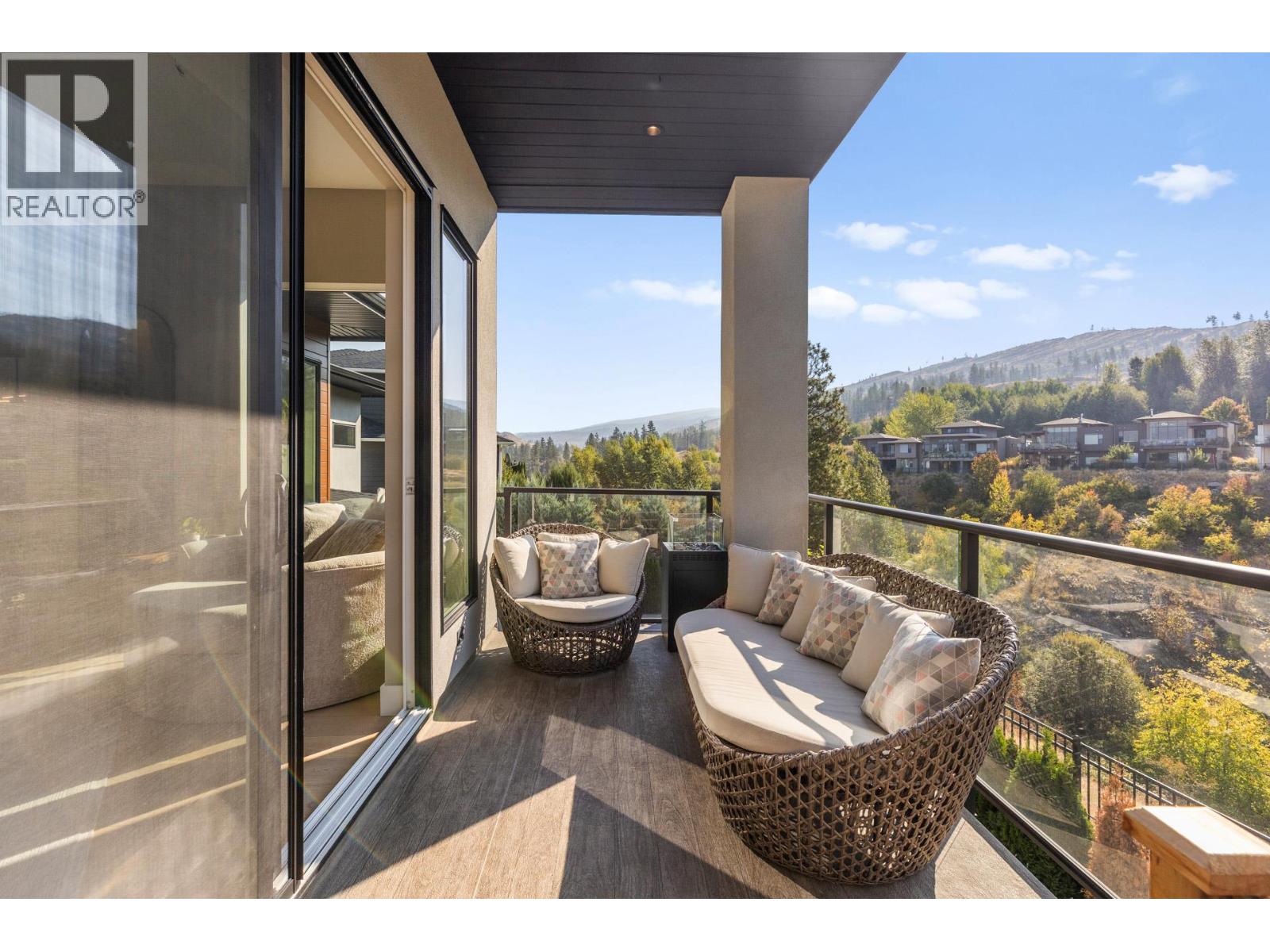 Picture for 465 Swan  Drive https://www.cirrealty.ca/reb/bc/4/10364374_17.jpg