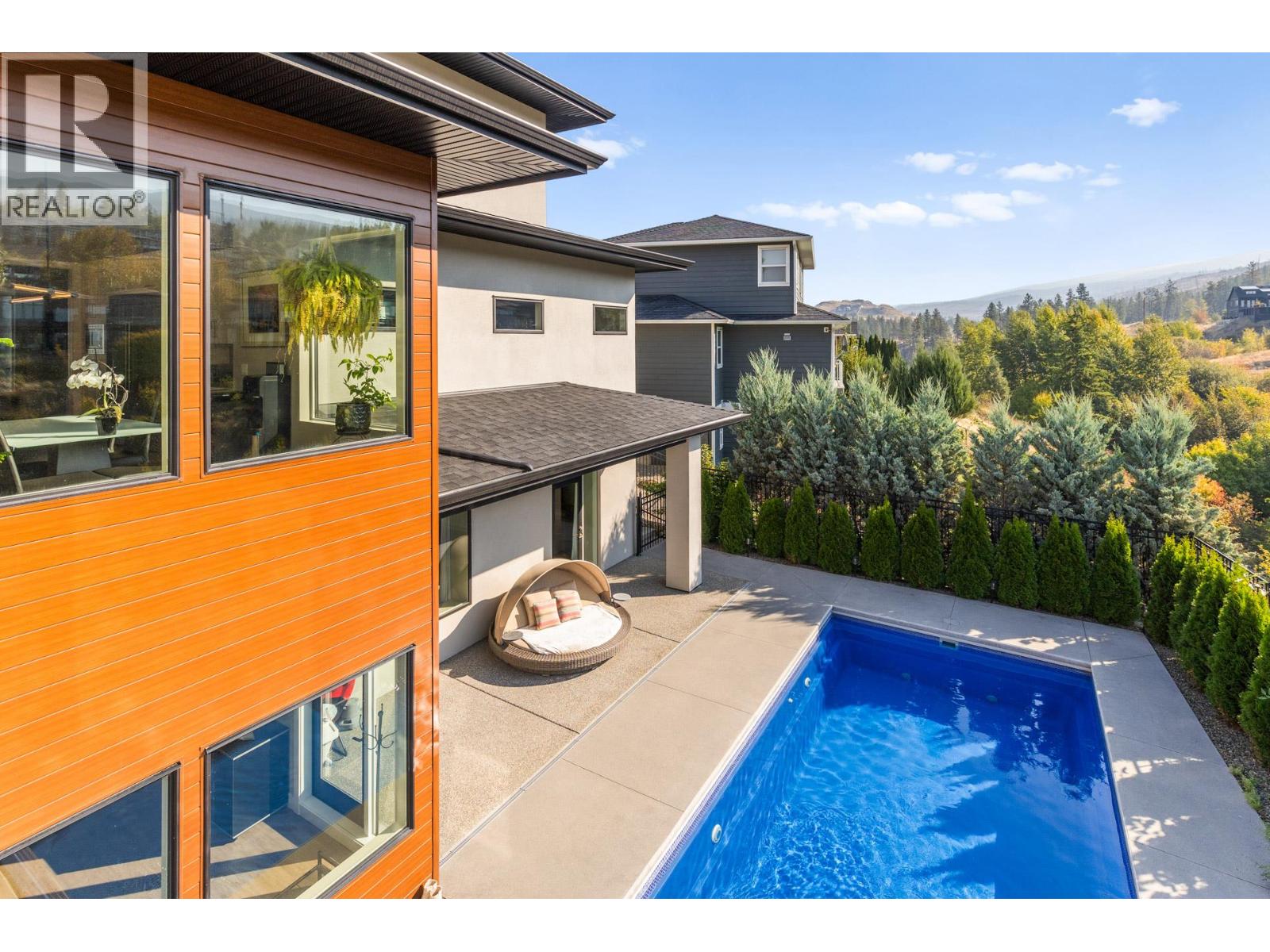 Picture for 465 Swan  Drive https://www.cirrealty.ca/reb/bc/4/10364374_18.jpg