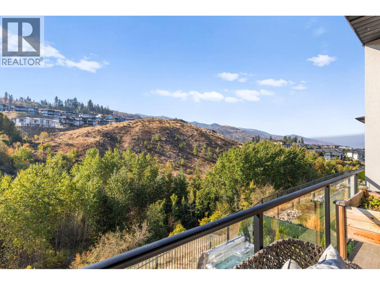 Picture for 465 Swan  Drive https://www.cirrealty.ca/reb/bc/4/10364374_20.jpg