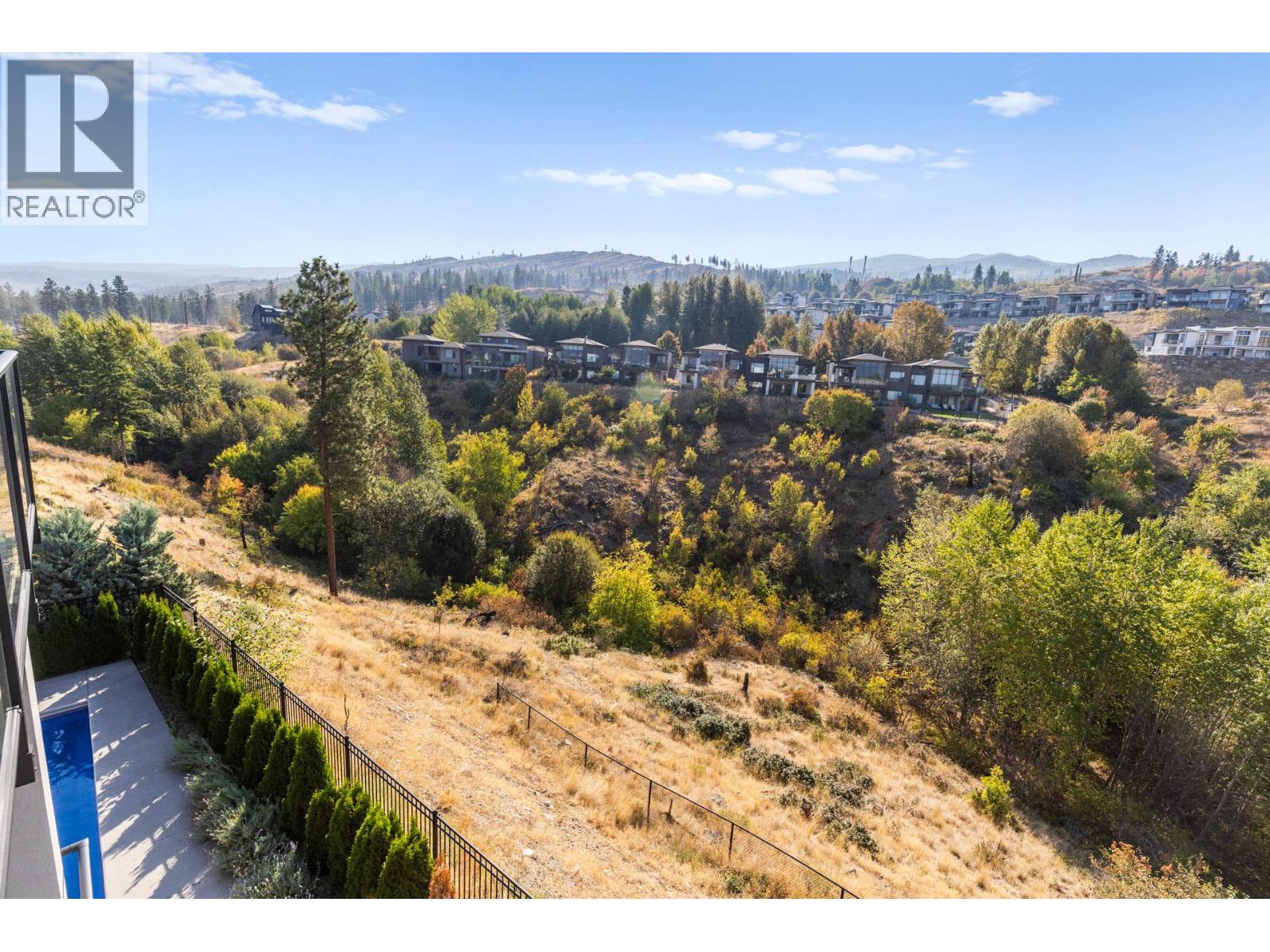 Picture for 465 Swan  Drive https://www.cirrealty.ca/reb/bc/4/10364374_45.jpg