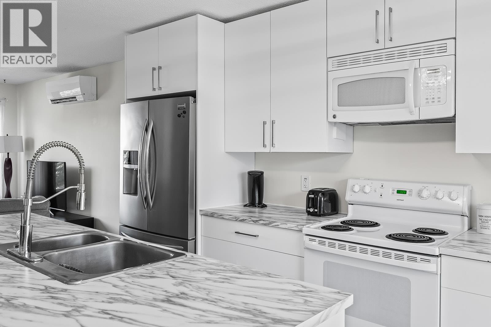 Picture for 675 Webster  Road