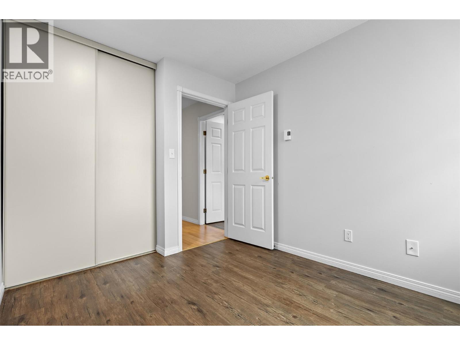 Picture for Unit #310, 575 Sutherland  Avenue https://www.cirrealty.ca/reb/bc/4/10364514_22.jpg