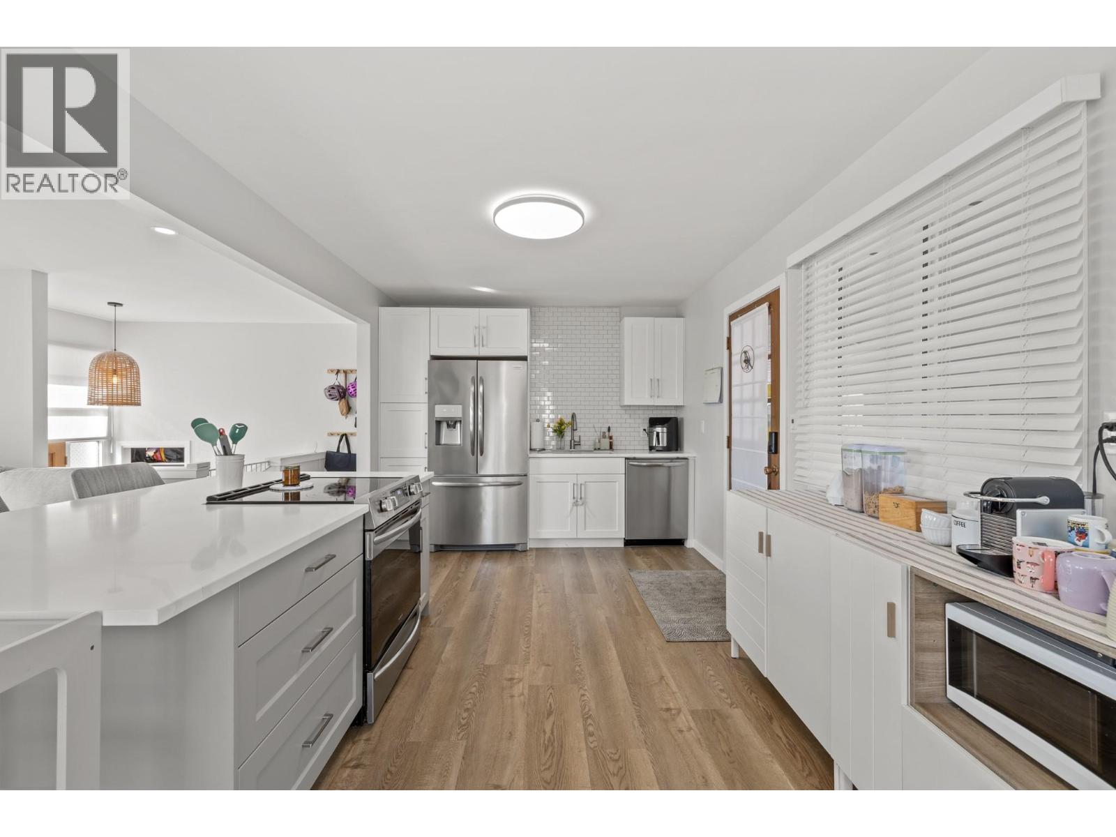 Picture for 1390 Mountain  Avenue