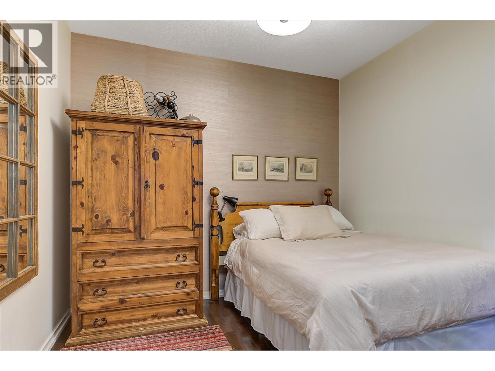 Picture for Unit #2408, 1075 Sunset  Drive https://www.cirrealty.ca/reb/bc/4/10365204_25.jpg