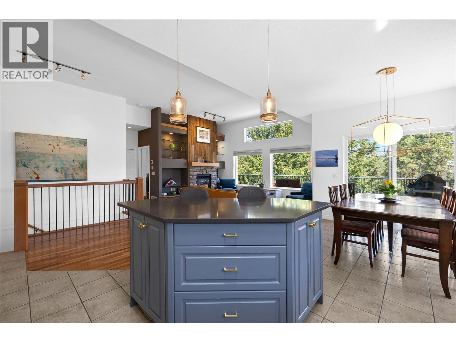 Picture for Unit #103, 1950 Capistrano  Drive https://www.cirrealty.ca/reb/bc/4/10365374_27.jpg