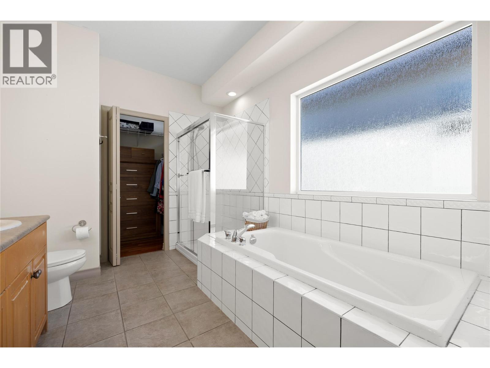 Picture for Unit #103, 1950 Capistrano  Drive https://www.cirrealty.ca/reb/bc/4/10365374_38.jpg