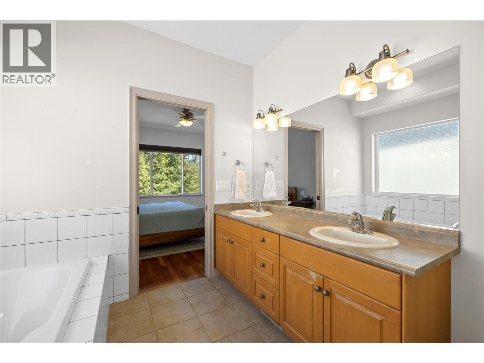 Picture for Unit #103, 1950 Capistrano  Drive https://www.cirrealty.ca/reb/bc/4/10365374_39.jpg