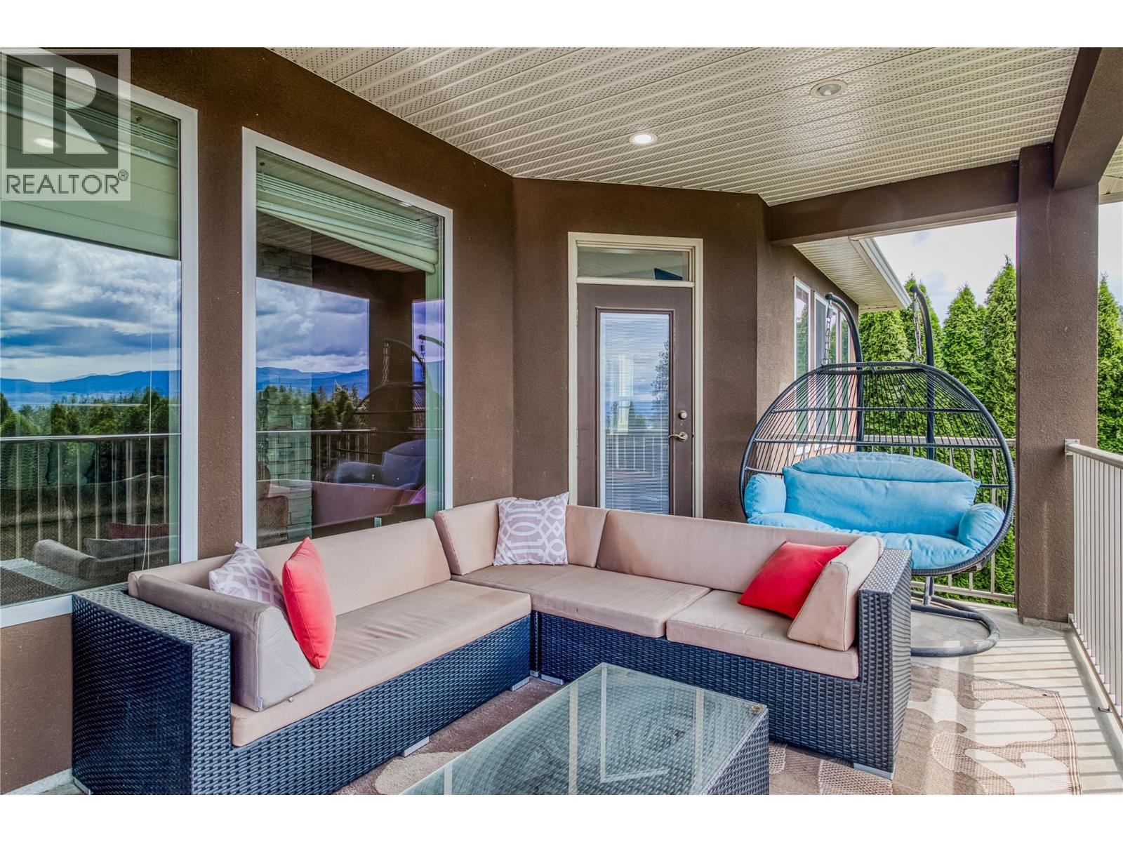 Picture for 1084 Hume  Avenue https://www.cirrealty.ca/reb/bc/4/10365394_49.jpg