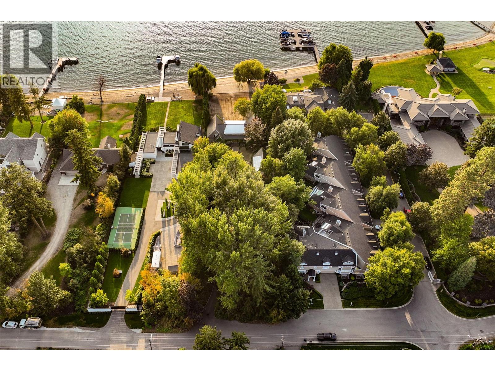 Picture for 4614 Fuller  Road https://www.cirrealty.ca/reb/bc/4/10365464_27.jpg