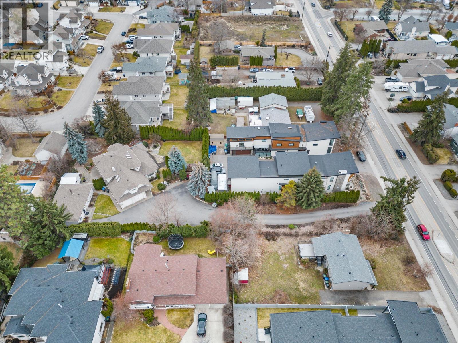 Picture for 4611 Gordon  Drive https://www.cirrealty.ca/reb/bc/4/10365554_25.jpg