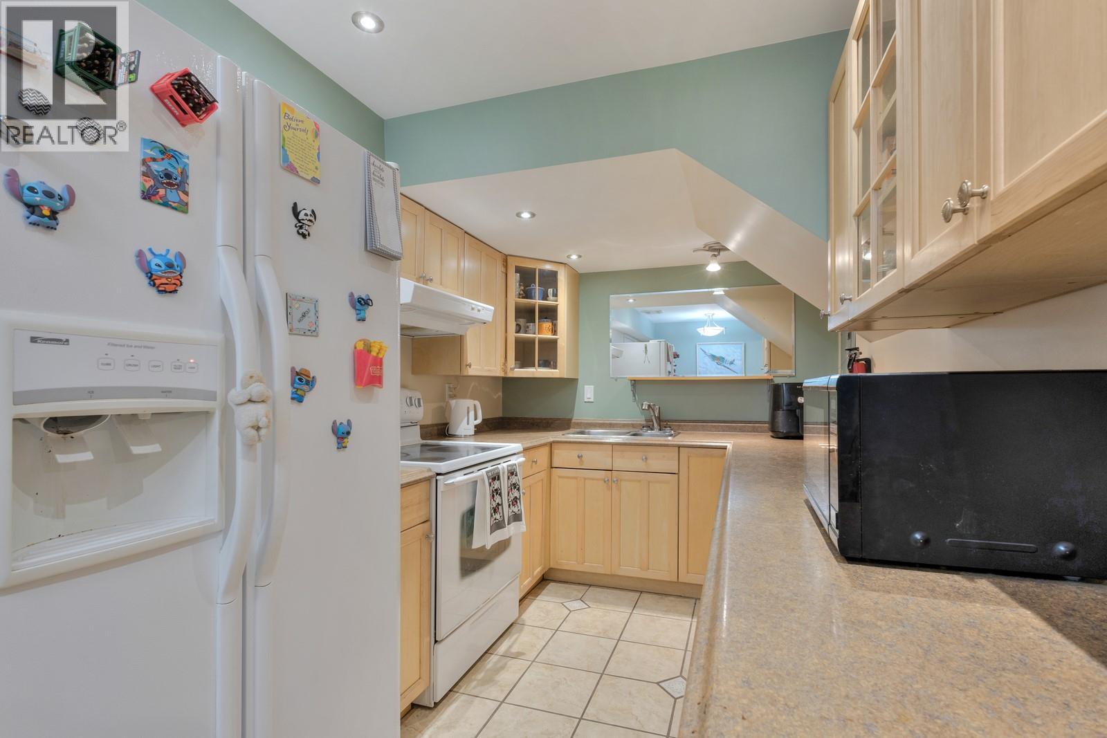 Picture for 100 Verna  Court https://www.cirrealty.ca/reb/bc/4/10365574_29.jpg