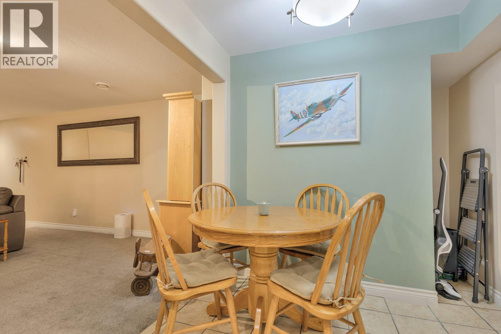 Picture for 100 Verna  Court https://www.cirrealty.ca/reb/bc/4/10365574_30.jpg