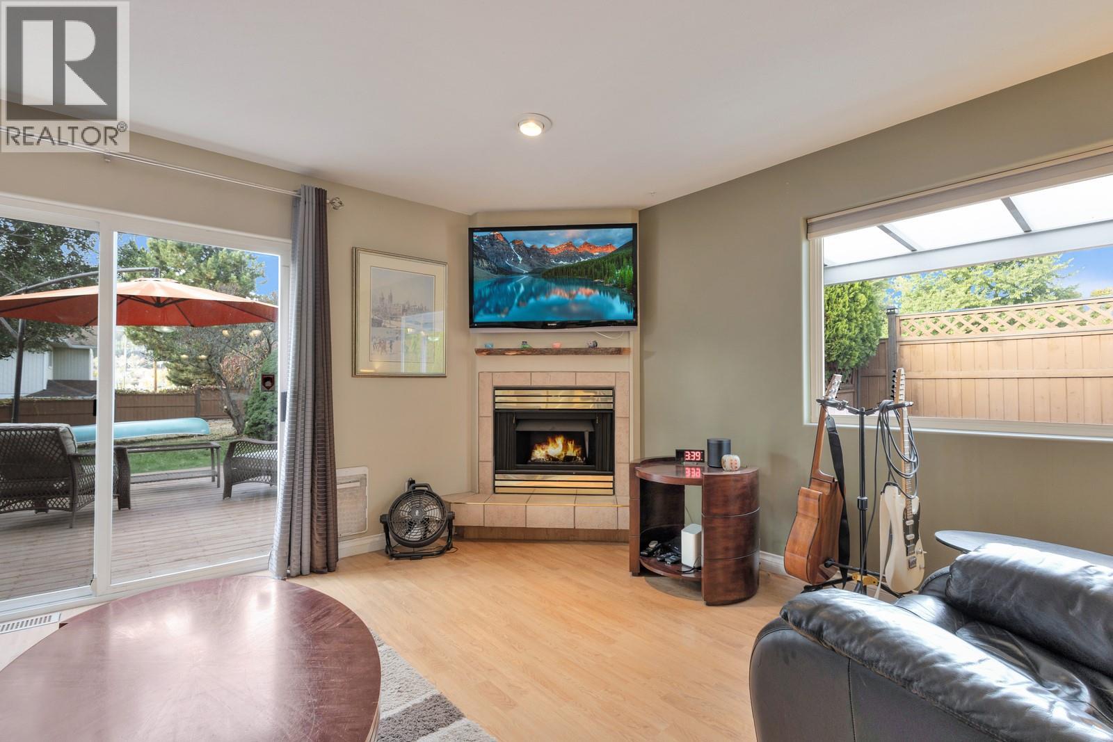 Picture for 100 Verna  Court