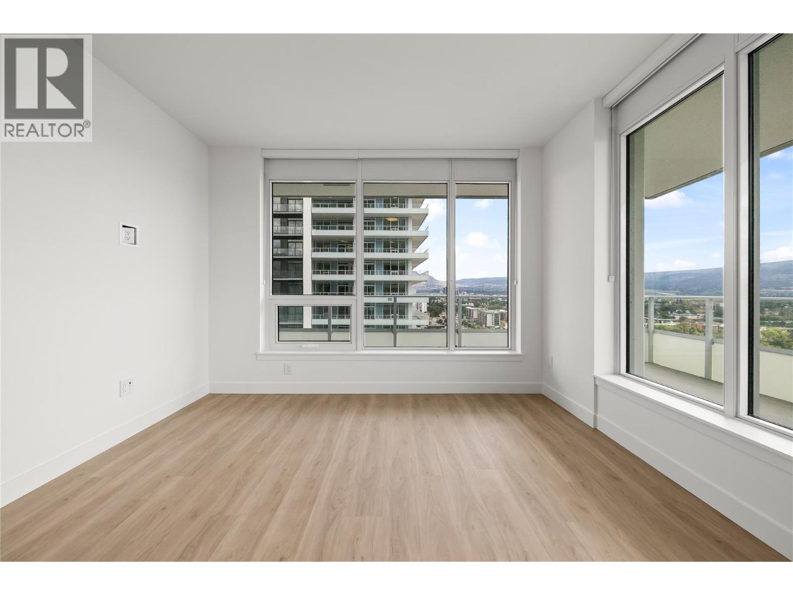 Picture for Unit #1704, 238 Leon  Avenue https://www.cirrealty.ca/reb/bc/4/10365634_13.jpg