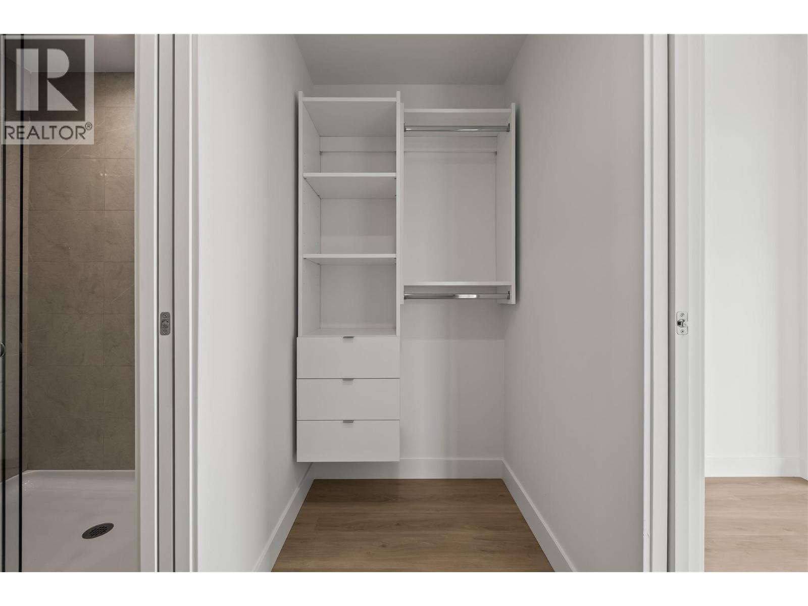 Picture for Unit #1704, 238 Leon  Avenue https://www.cirrealty.ca/reb/bc/4/10365634_26.jpg