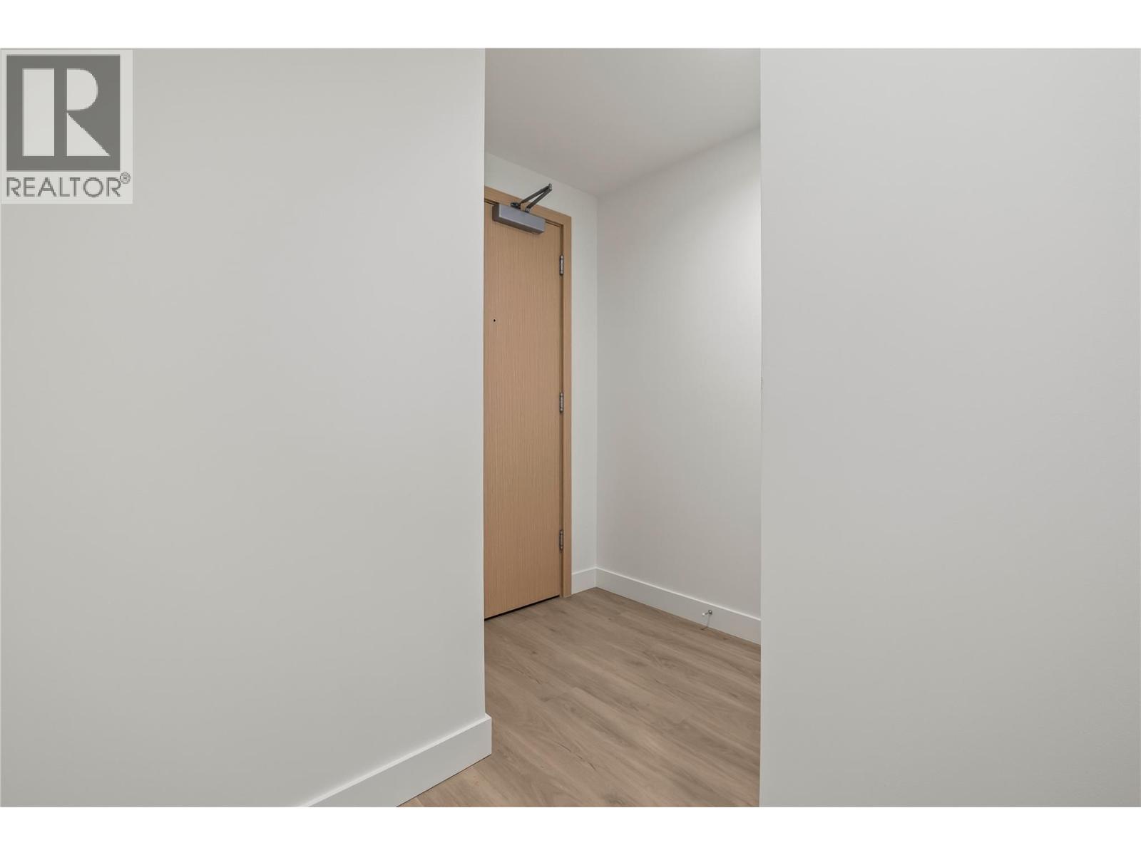 Picture for Unit #1704, 238 Leon  Avenue https://www.cirrealty.ca/reb/bc/4/10365634_33.jpg