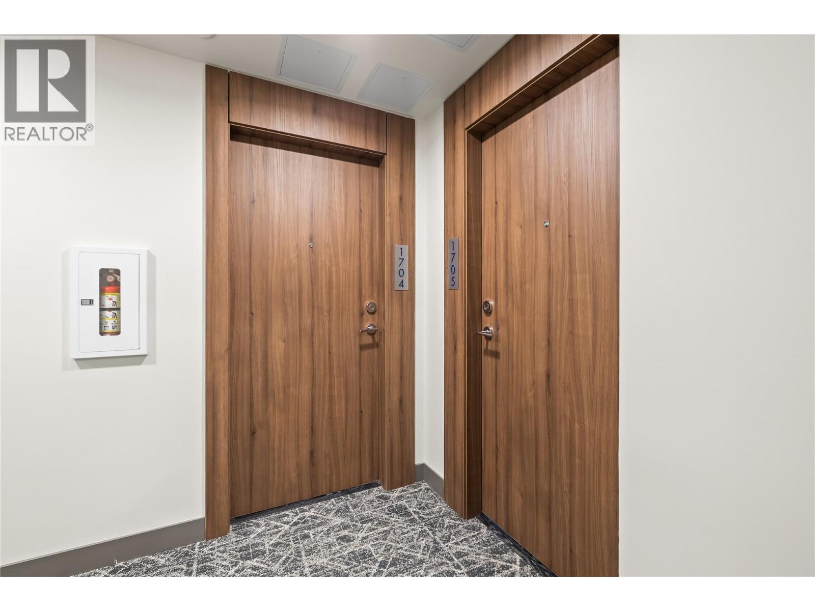 Picture for Unit #1704, 238 Leon  Avenue https://www.cirrealty.ca/reb/bc/4/10365634_34.jpg