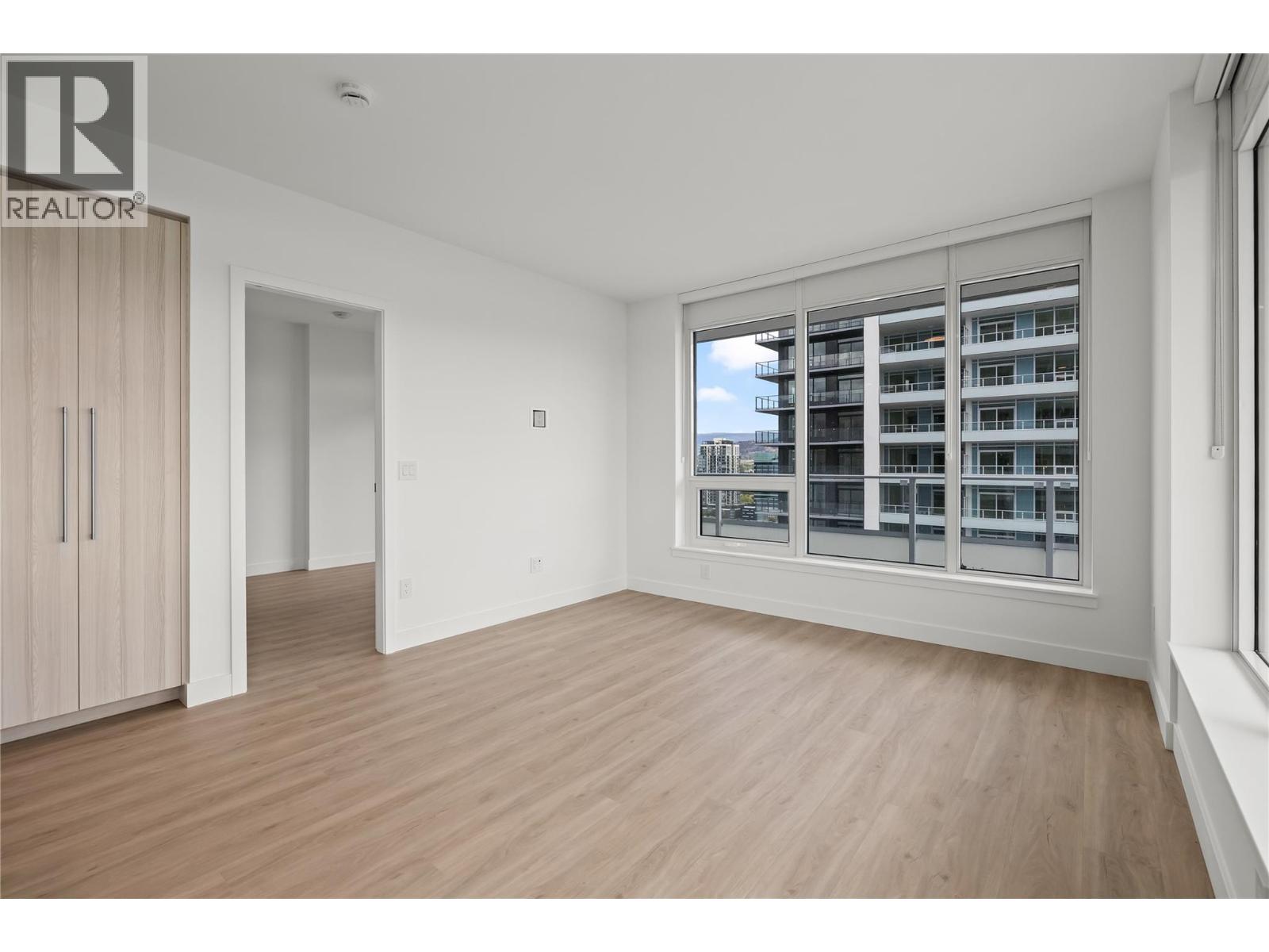 Picture for Unit #1704, 238 Leon  Avenue https://www.cirrealty.ca/reb/bc/4/10365634_8.jpg
