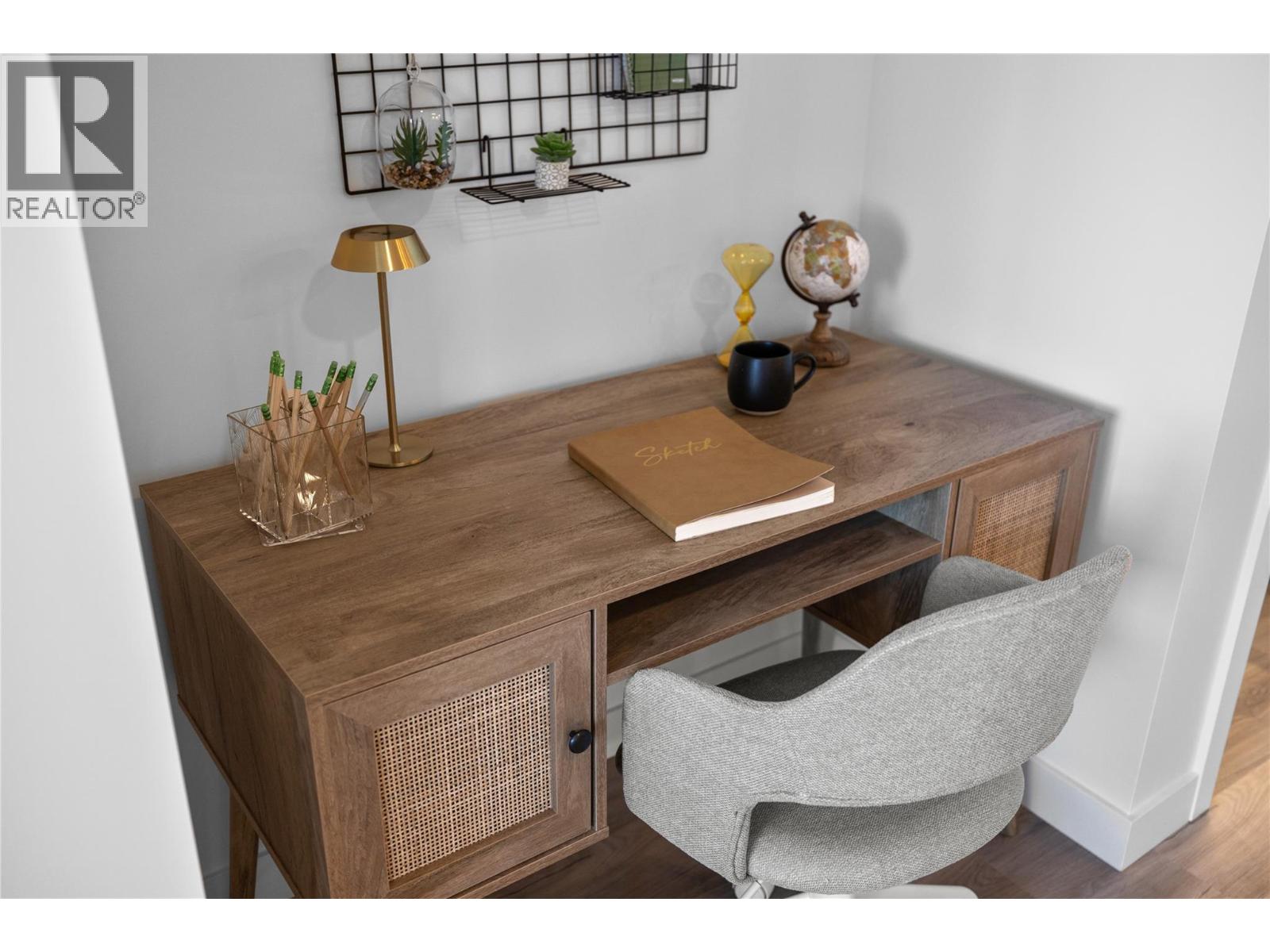 Picture for Unit #408, 1111 Frost  Road https://www.cirrealty.ca/reb/bc/4/10365684_11.jpg