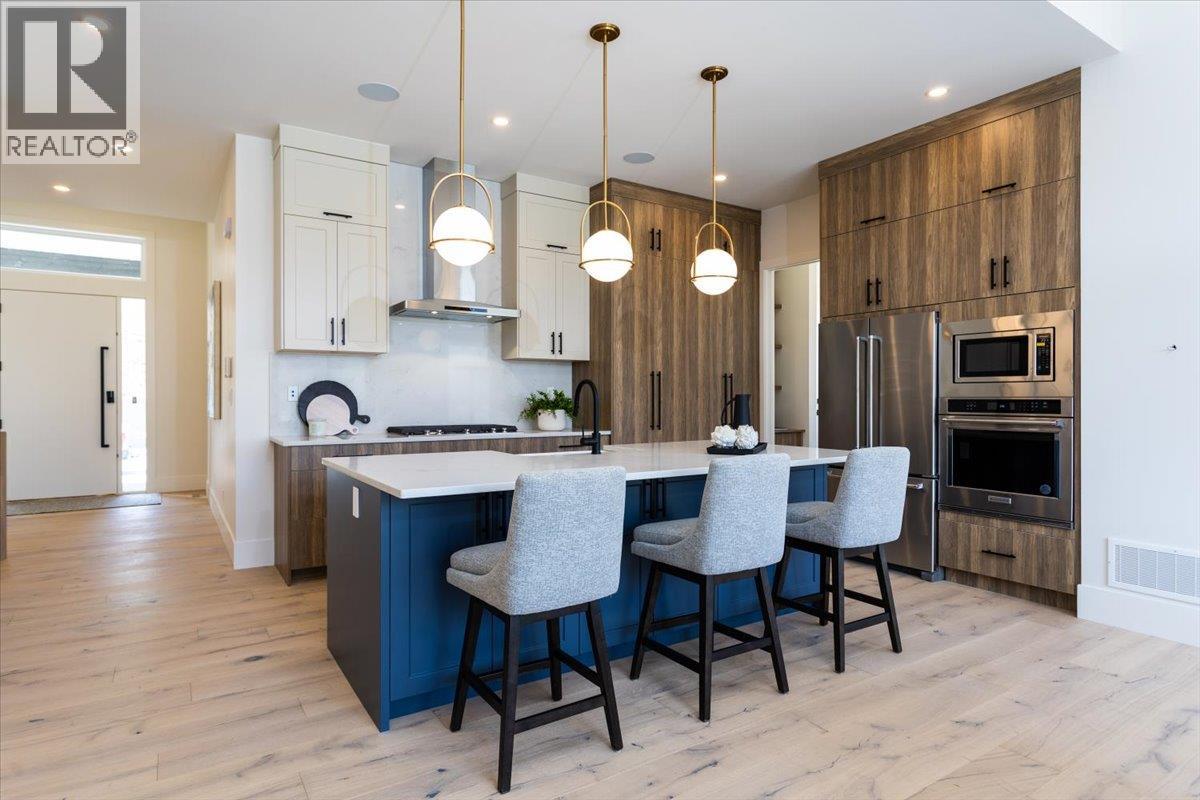 Picture for 913 Carnoustie  Drive https://www.cirrealty.ca/reb/bc/4/10365724_10.jpg