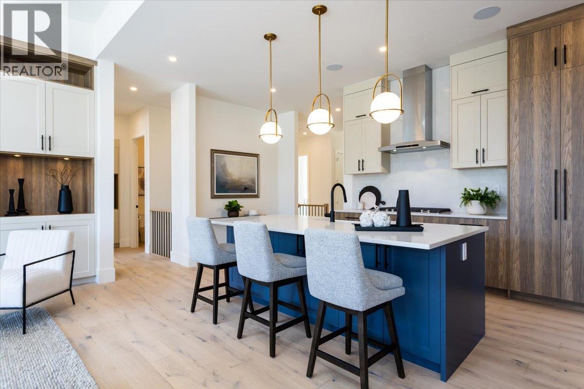 Picture for 913 Carnoustie  Drive https://www.cirrealty.ca/reb/bc/4/10365724_13.jpg