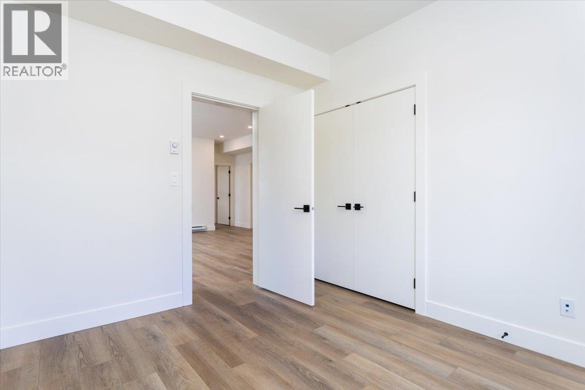 Picture for 913 Carnoustie  Drive https://www.cirrealty.ca/reb/bc/4/10365724_55.jpg