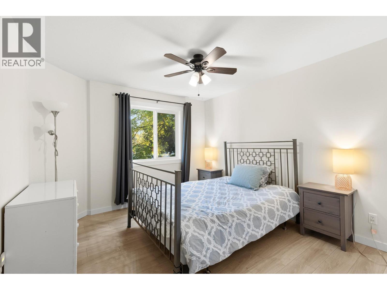 Picture for Unit #285, 3854 Gordon  Drive https://www.cirrealty.ca/reb/bc/4/10365734_17.jpg