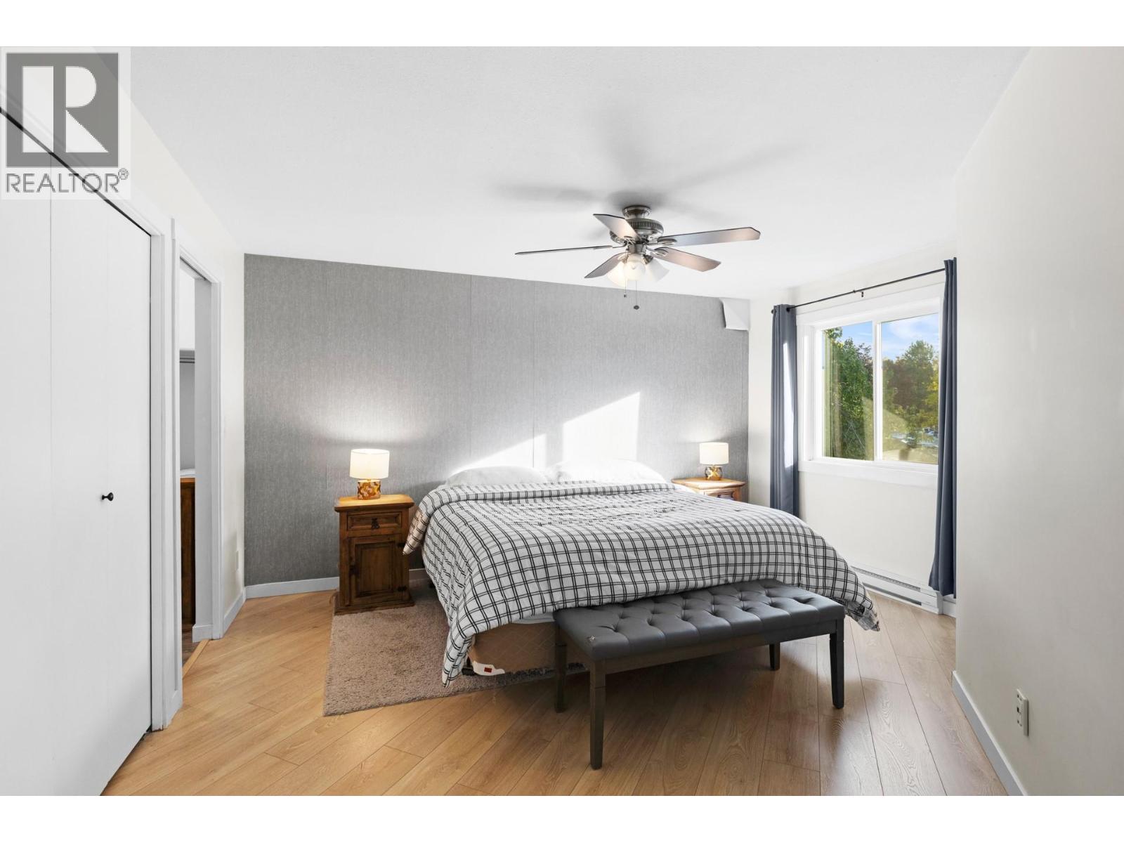 Picture for Unit #285, 3854 Gordon  Drive https://www.cirrealty.ca/reb/bc/4/10365734_24.jpg