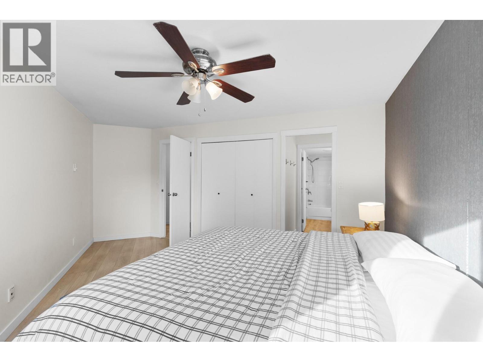 Picture for Unit #285, 3854 Gordon  Drive https://www.cirrealty.ca/reb/bc/4/10365734_26.jpg