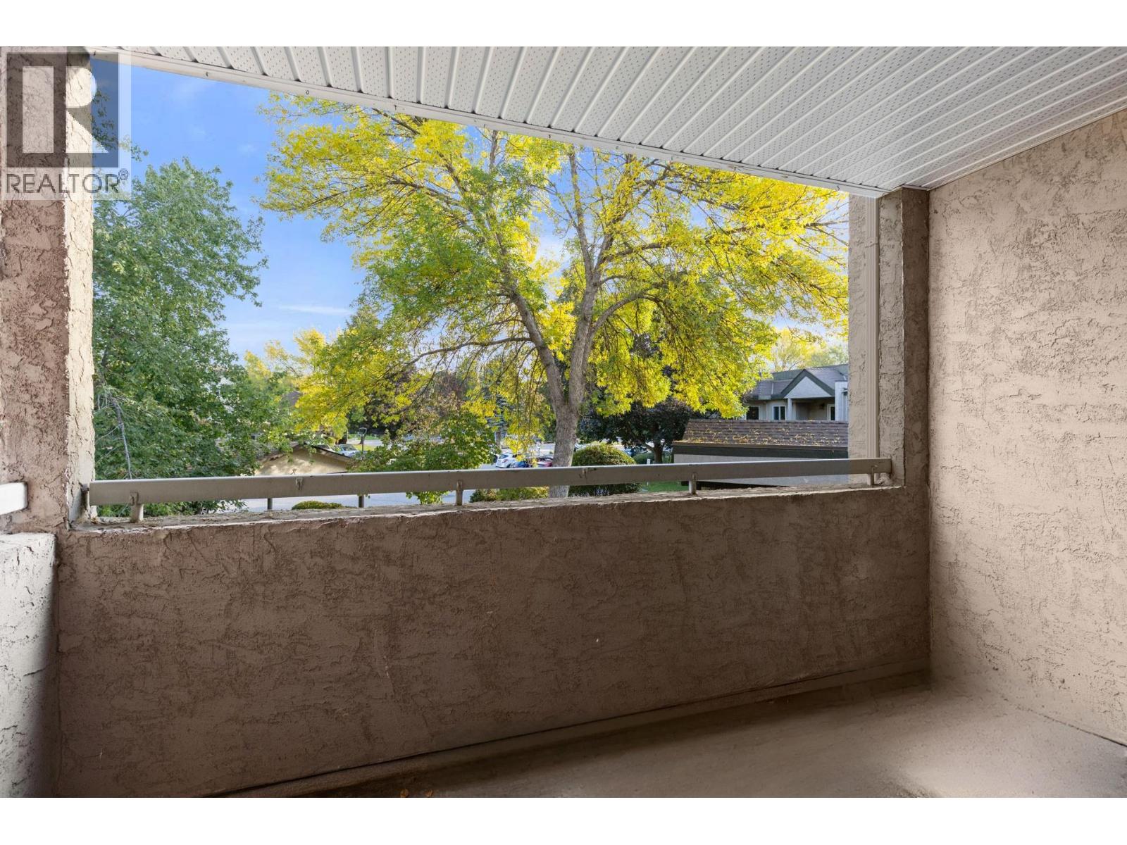 Picture for Unit #285, 3854 Gordon  Drive https://www.cirrealty.ca/reb/bc/4/10365734_31.jpg